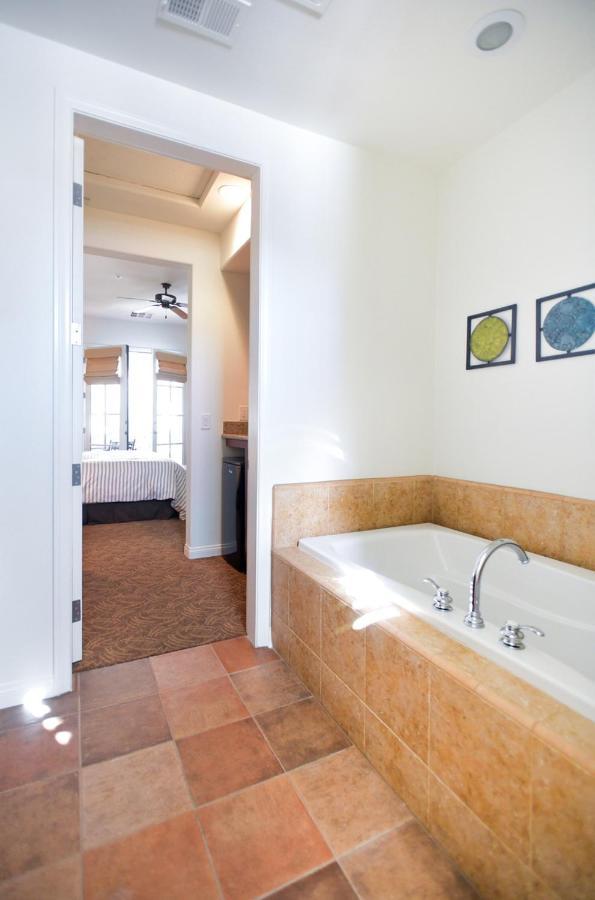 Beautiful Casita With Balcony, La Quinta Legacy Villas 외부 사진